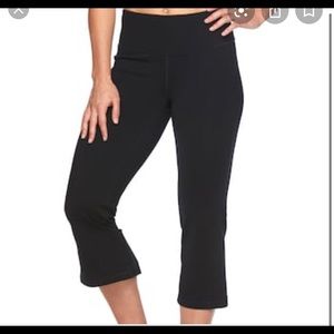 Nike Capri yoga pants